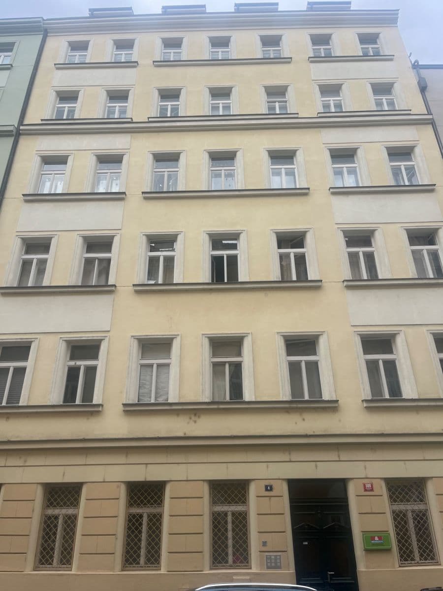 Pronájem bytu 2+kk 35 m², Umělecká, Praha, Praha Pronájem bytu 2+kk 35 m², Umělecká, Praha, Praha