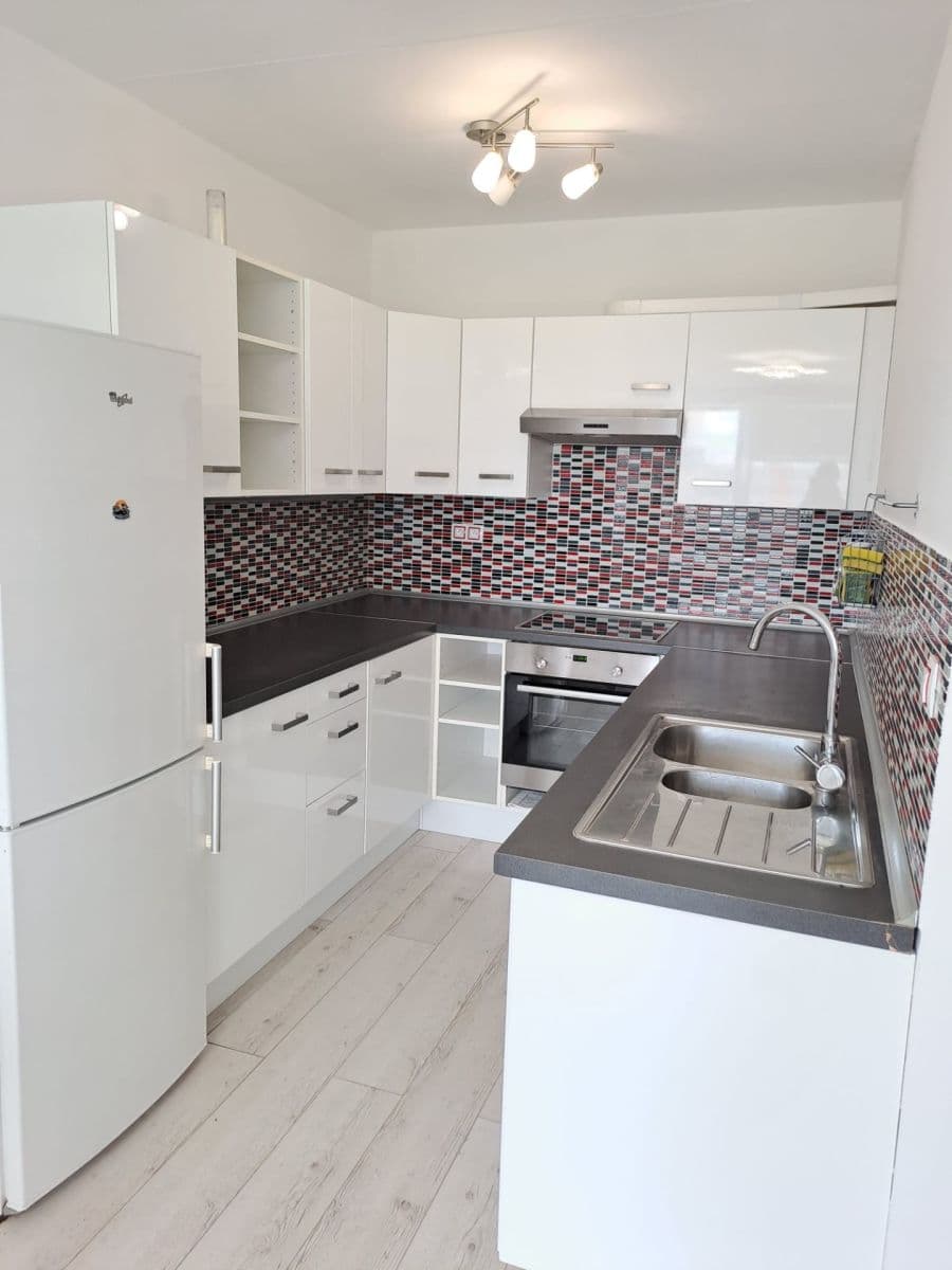 Pronájem bytu 2+kk 43 m², Hostinského, Praha, Praha Pronájem bytu 2+kk 43 m², Hostinského, Praha, Praha