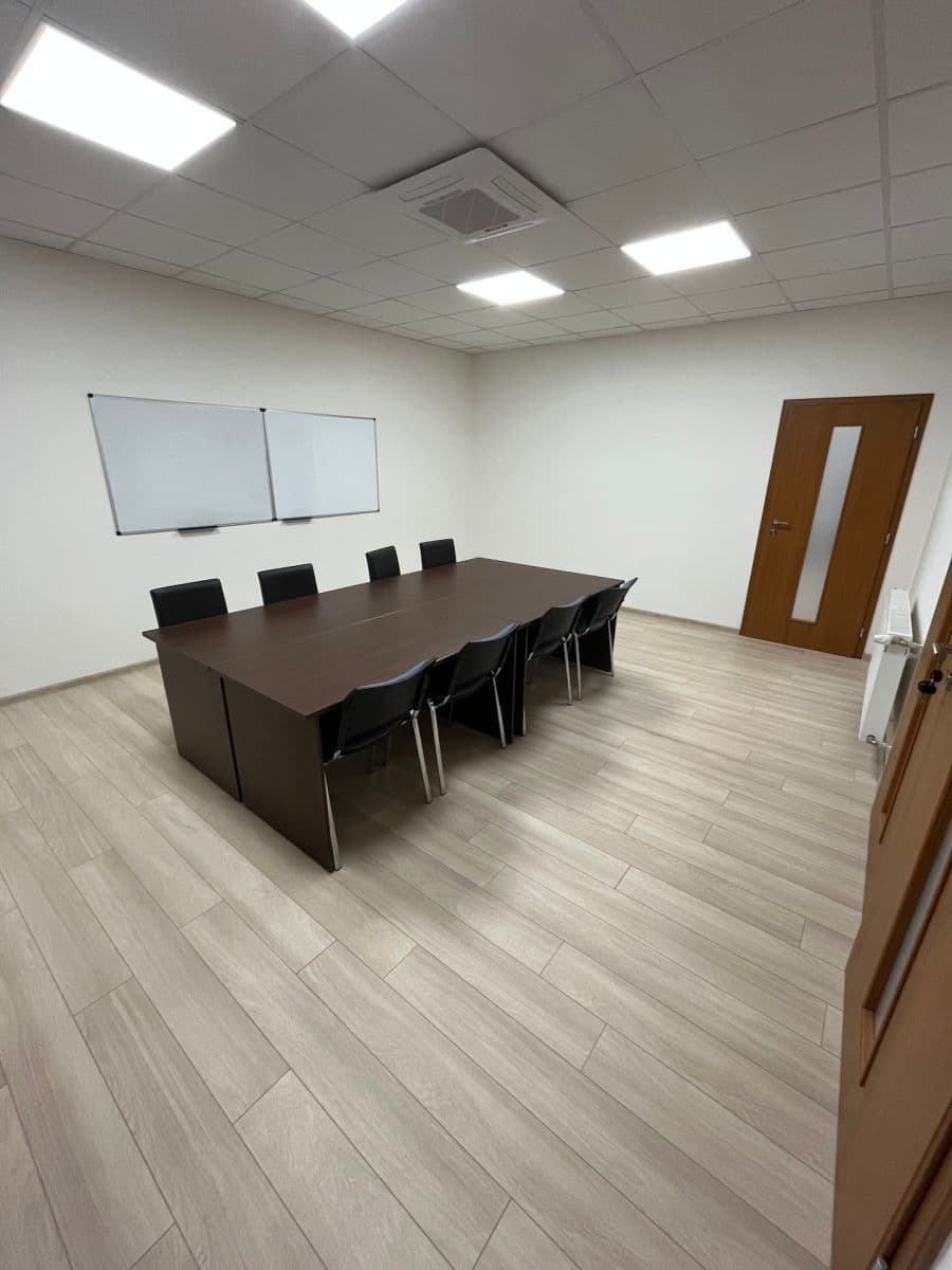 Prodej kanceláře 690 m², Nádražná, Šaľa, Nitriansky kraj Prodej kanceláře 690 m², Nádražná, Šaľa, Nitriansky kraj