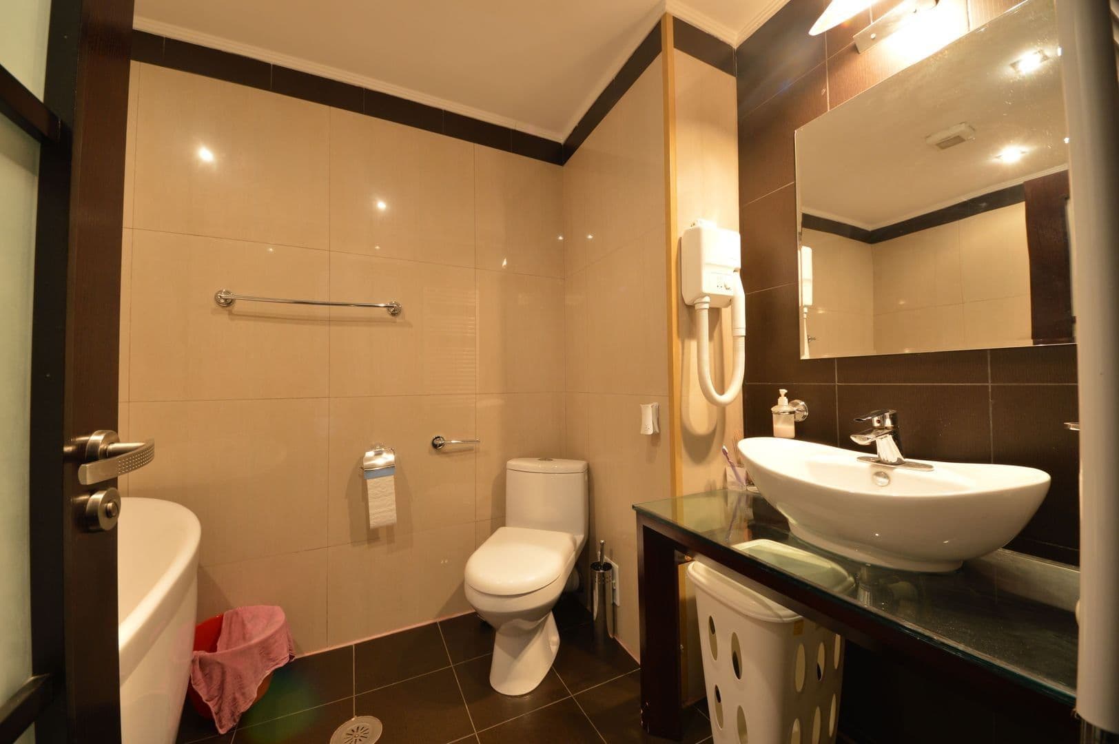 Pronájem bytu 2+1 69 m², U Půjčovny, Praha, Praha Pronájem bytu 2+1 69 m², U Půjčovny, Praha, Praha