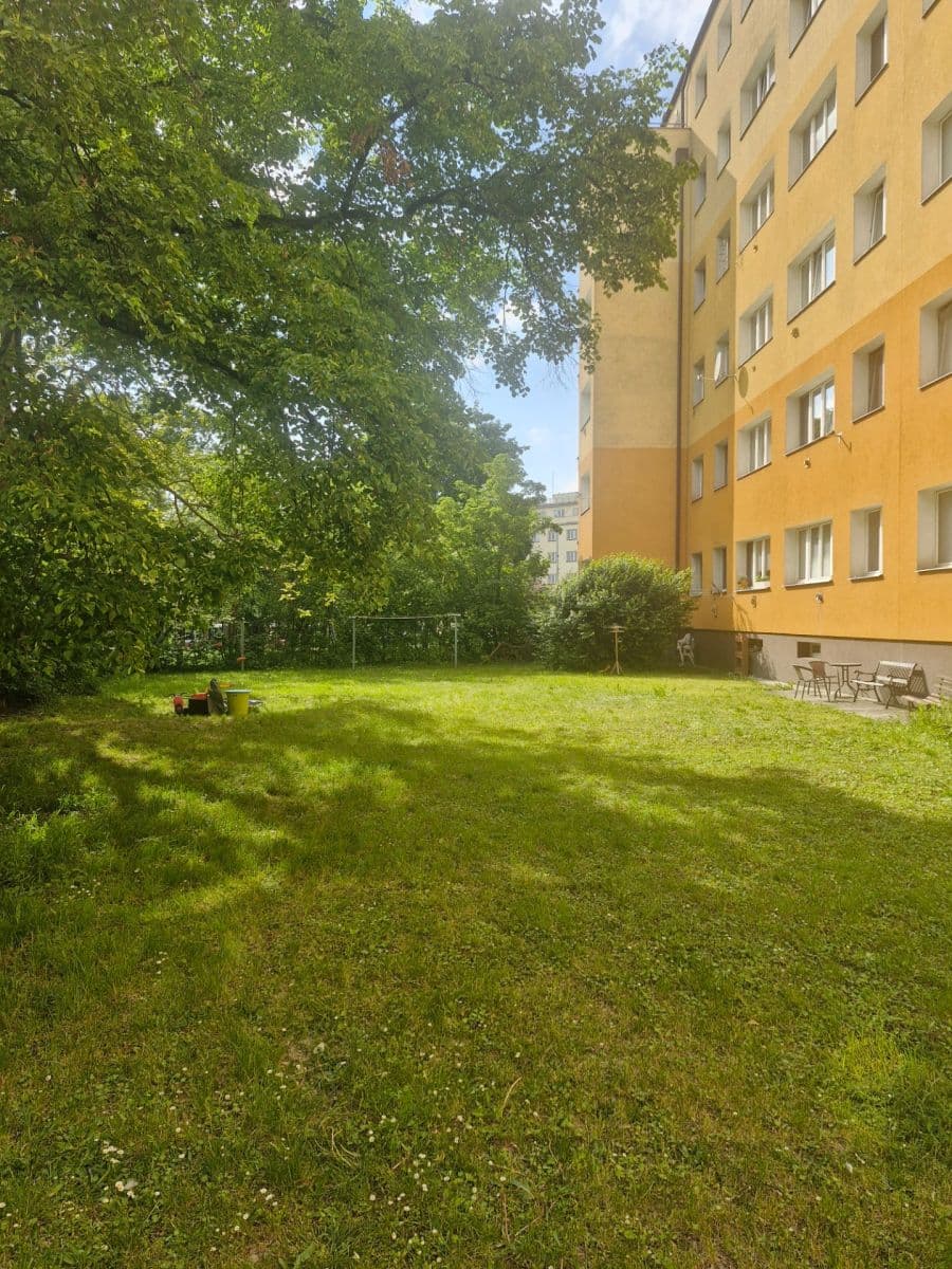 Prodej bytu 2+kk 43 m², Kolbenova, Praha, Praha Prodej bytu 2+kk 43 m², Kolbenova, Praha, Praha