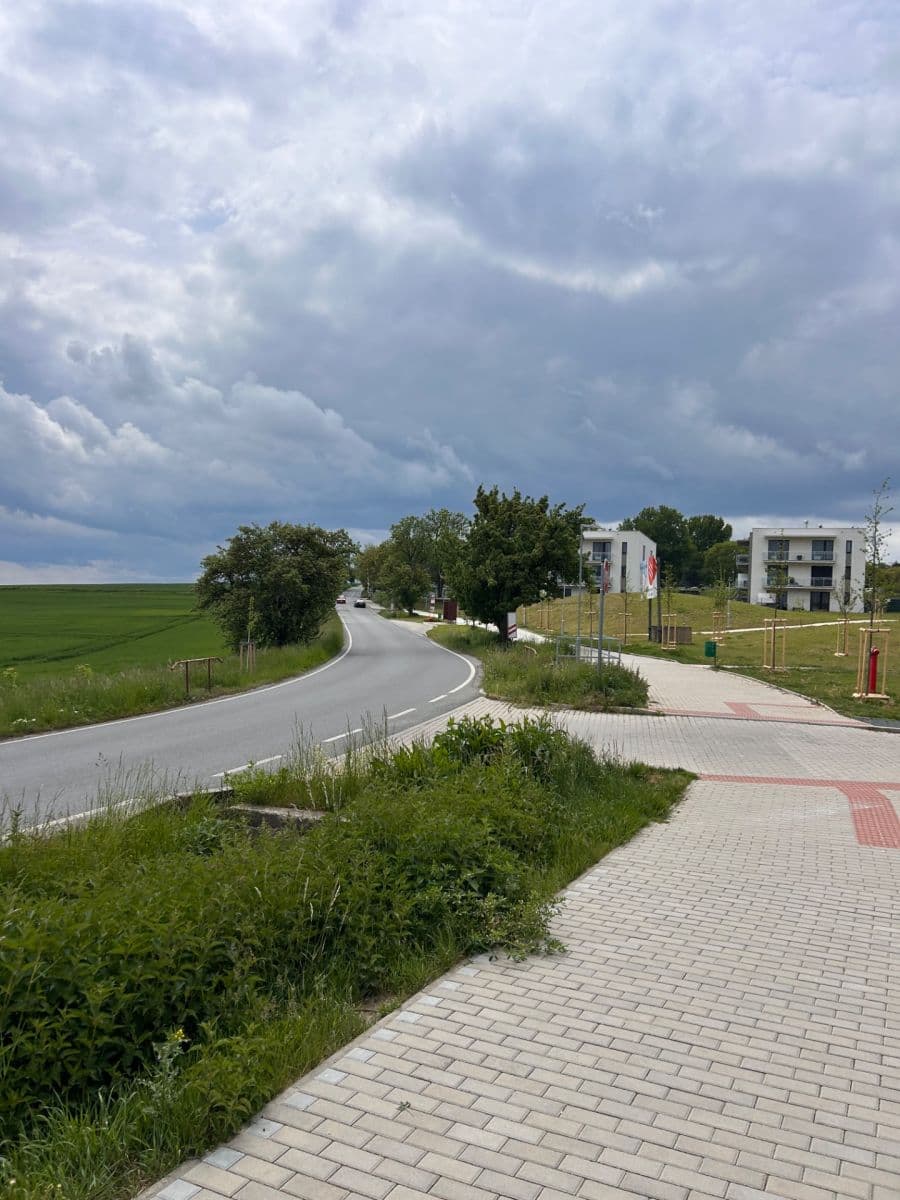 Pronájem garáže 15 m², Jinočany, Středočeský kraj Pronájem garáže 15 m², Jinočany, Středočeský kraj