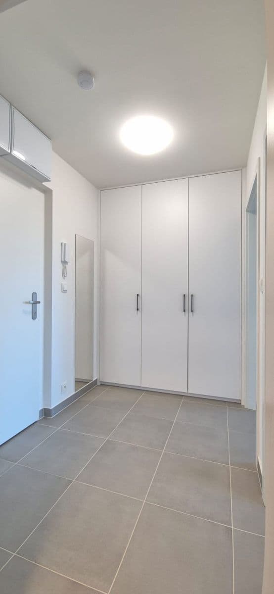Pronájem bytu 2+kk 50 m², Komořanská, Praha, Praha Pronájem bytu 2+kk 50 m², Komořanská, Praha, Praha
