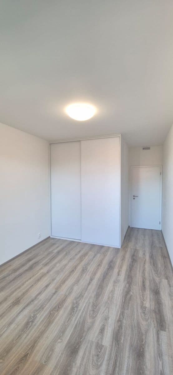 Pronájem bytu 2+kk 50 m², Komořanská, Praha, Praha Pronájem bytu 2+kk 50 m², Komořanská, Praha, Praha