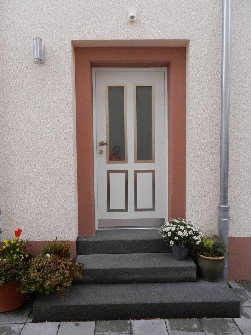 Pronájem domu 134 m², pozemek 245 m², Dietzenbach, Hessen Pronájem domu 134 m², pozemek 245 m², Dietzenbach, Hessen
