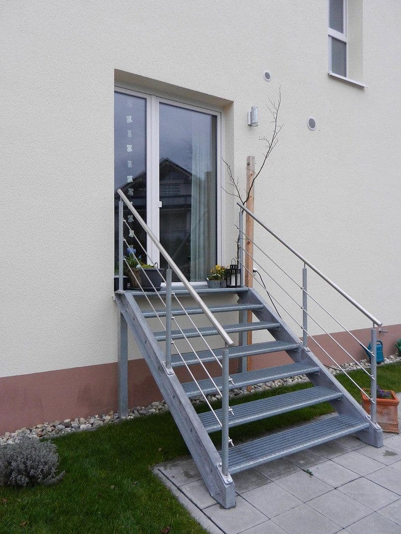 Pronájem domu 134 m², pozemek 245 m², Dietzenbach, Hessen Pronájem domu 134 m², pozemek 245 m², Dietzenbach, Hessen