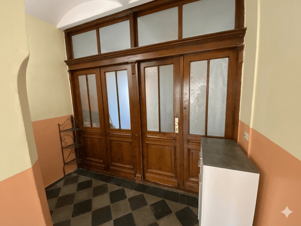 Pronájem bytu 4+1 109 m², Schlachthofstraße 38, Glauchau, Sasko Pronájem bytu 4+1 109 m², Schlachthofstraße 38, Glauchau, Sasko