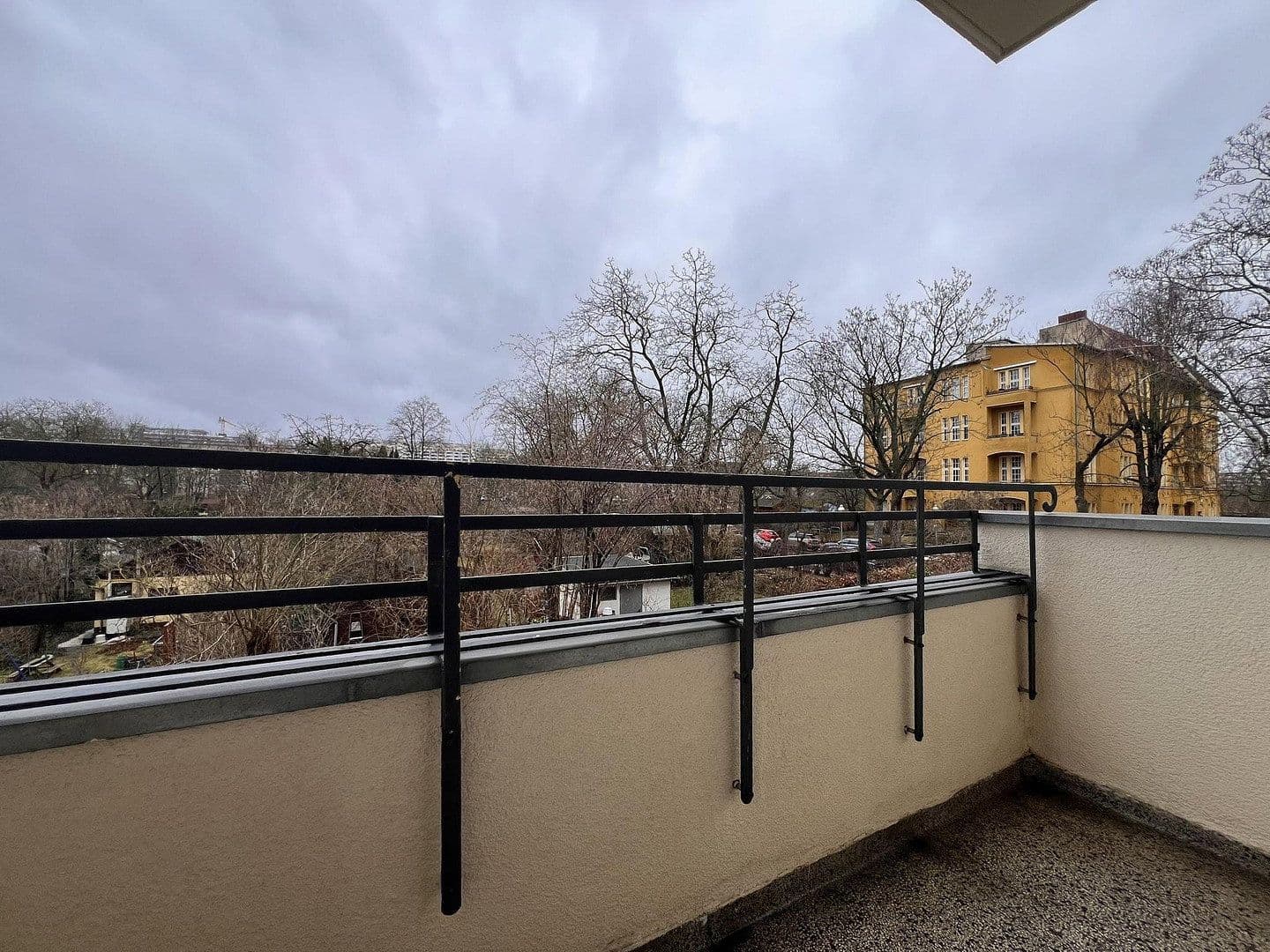 Prodej bytu 2+1 61 m², Eberbacher Str 3, Berlin, Berlín Prodej bytu 2+1 61 m², Eberbacher Str 3, Berlin, Berlín