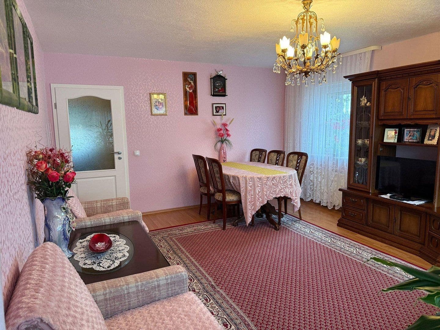 Prodej bytu 3+1 80 m², Leimen, Bádensko-Württembersko Prodej bytu 3+1 80 m², Leimen, Bádensko-Württembersko