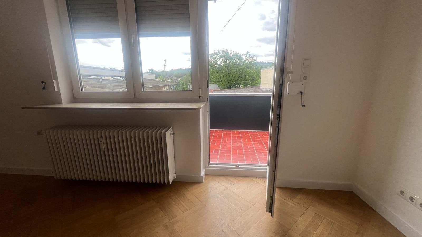 Pronájem bytu 2+1 74 m², Broichstr. 75, Bonn-Beuel, Severní Porýní-Vestfálsko Pronájem bytu 2+1 74 m², Broichstr. 75, Bonn-Beuel, Severní Porýní-Vestfálsko