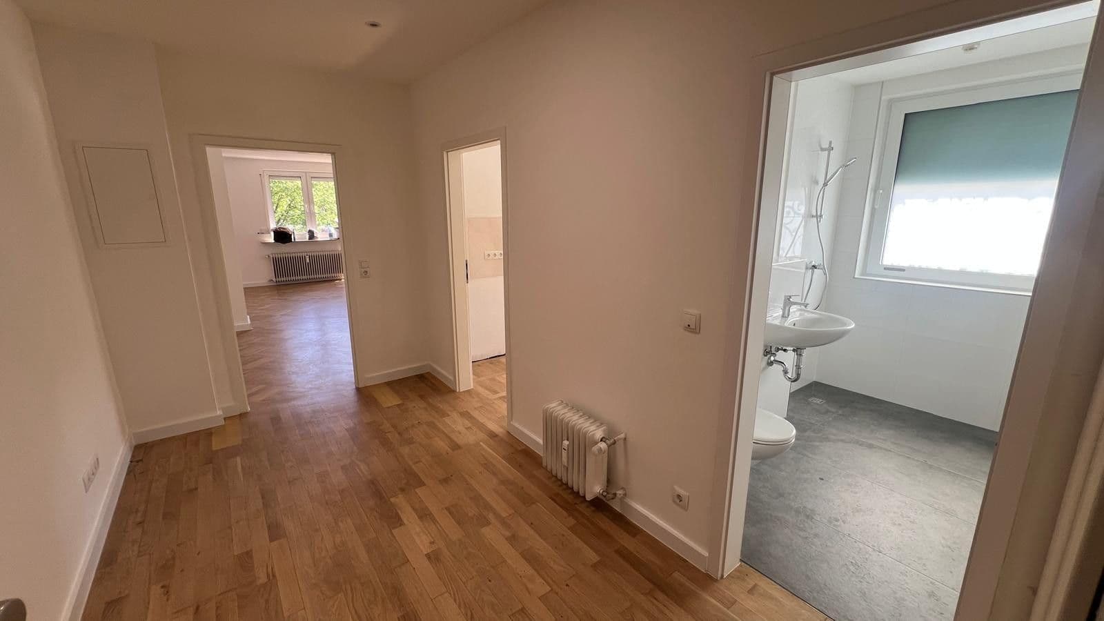 Pronájem bytu 2+1 74 m², Broichstr. 75, Bonn-Beuel, Severní Porýní-Vestfálsko Pronájem bytu 2+1 74 m², Broichstr. 75, Bonn-Beuel, Severní Porýní-Vestfálsko