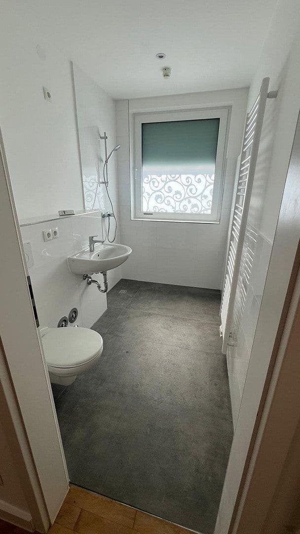 Pronájem bytu 2+1 74 m², Broichstr. 75, Bonn-Beuel, Severní Porýní-Vestfálsko Pronájem bytu 2+1 74 m², Broichstr. 75, Bonn-Beuel, Severní Porýní-Vestfálsko