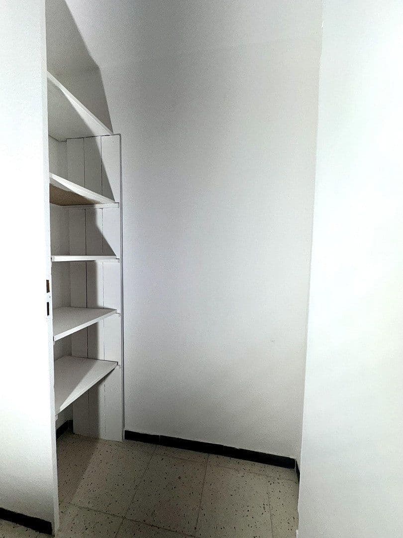 Prodej bytu 3+1 115 m², Pirmasens, Porýní-Falc Prodej bytu 3+1 115 m², Pirmasens, Porýní-Falc