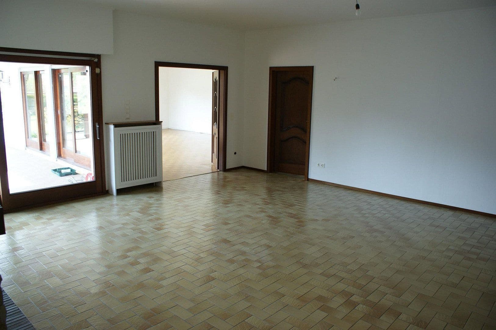 Prodej domu 265 m², pozemek 1.321 m², Berlin, Berlín Prodej domu 265 m², pozemek 1.321 m², Berlin, Berlín