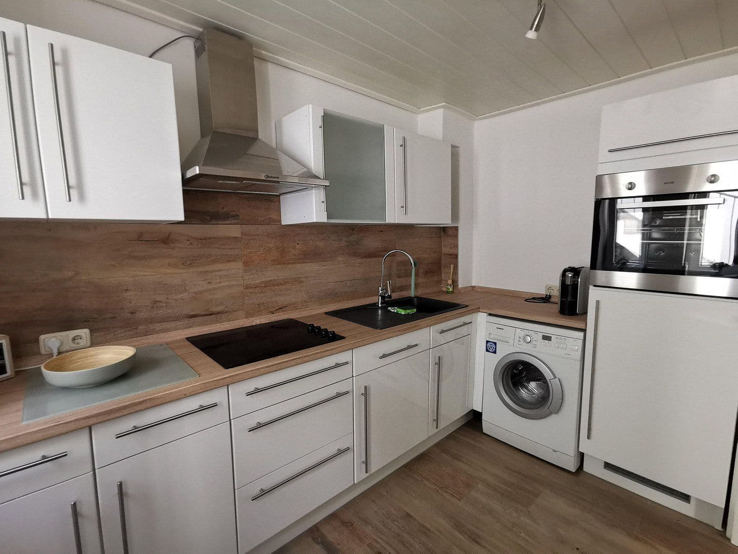 Pronájem bytu 1+1 40 m², Griesheim, Hessen Pronájem bytu 1+1 40 m², Griesheim, Hessen