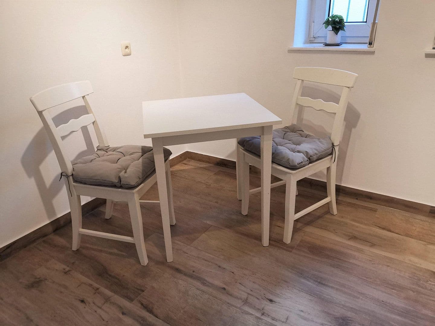 Pronájem bytu 1+1 40 m², Griesheim, Hessen Pronájem bytu 1+1 40 m², Griesheim, Hessen