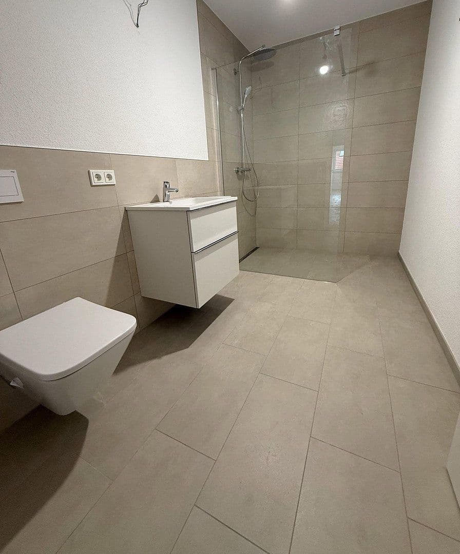 Pronájem bytu 3+1 97 m², Fischinger Straße, Binzen, Bádensko-Württembersko Pronájem bytu 3+1 97 m², Fischinger Straße, Binzen, Bádensko-Württembersko