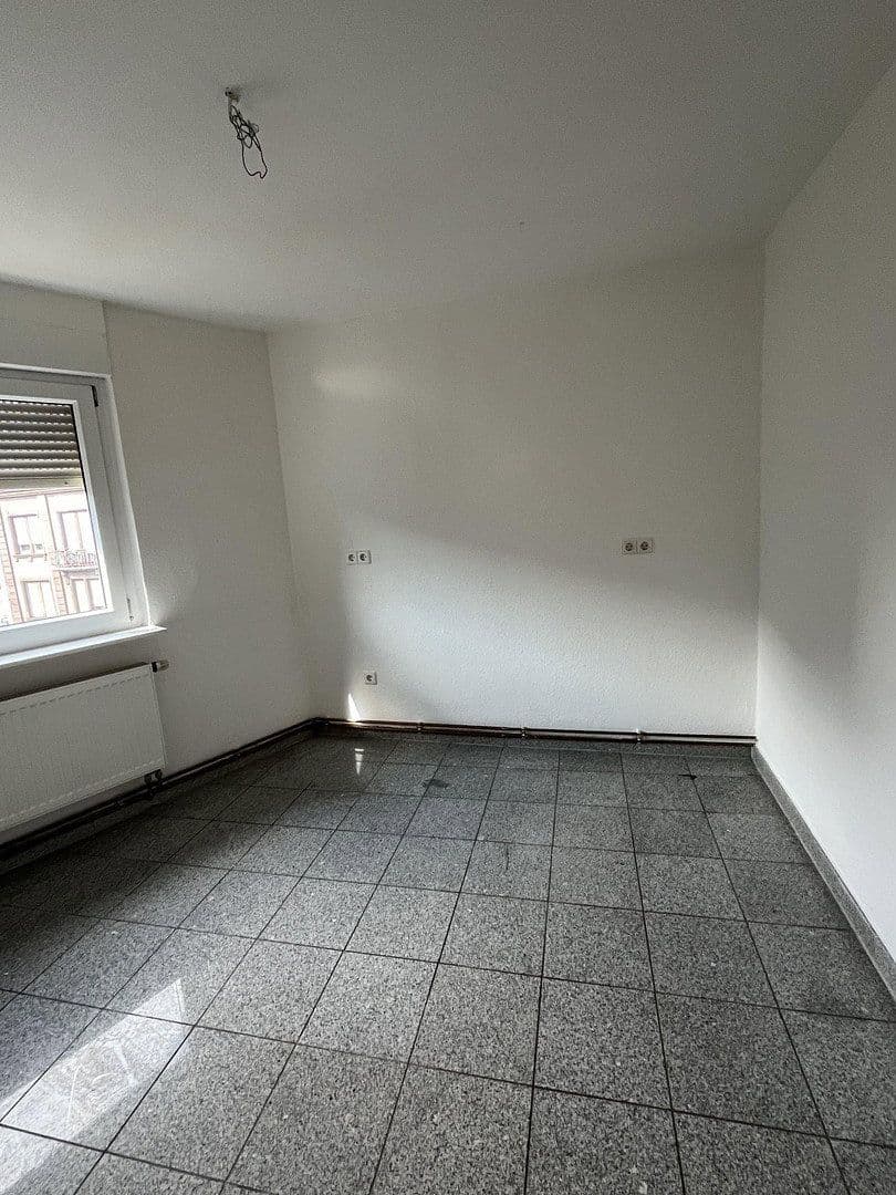 Pronájem bytu 1+1 47 m², Karlsruhe, Bádensko-Württembersko Pronájem bytu 1+1 47 m², Karlsruhe, Bádensko-Württembersko