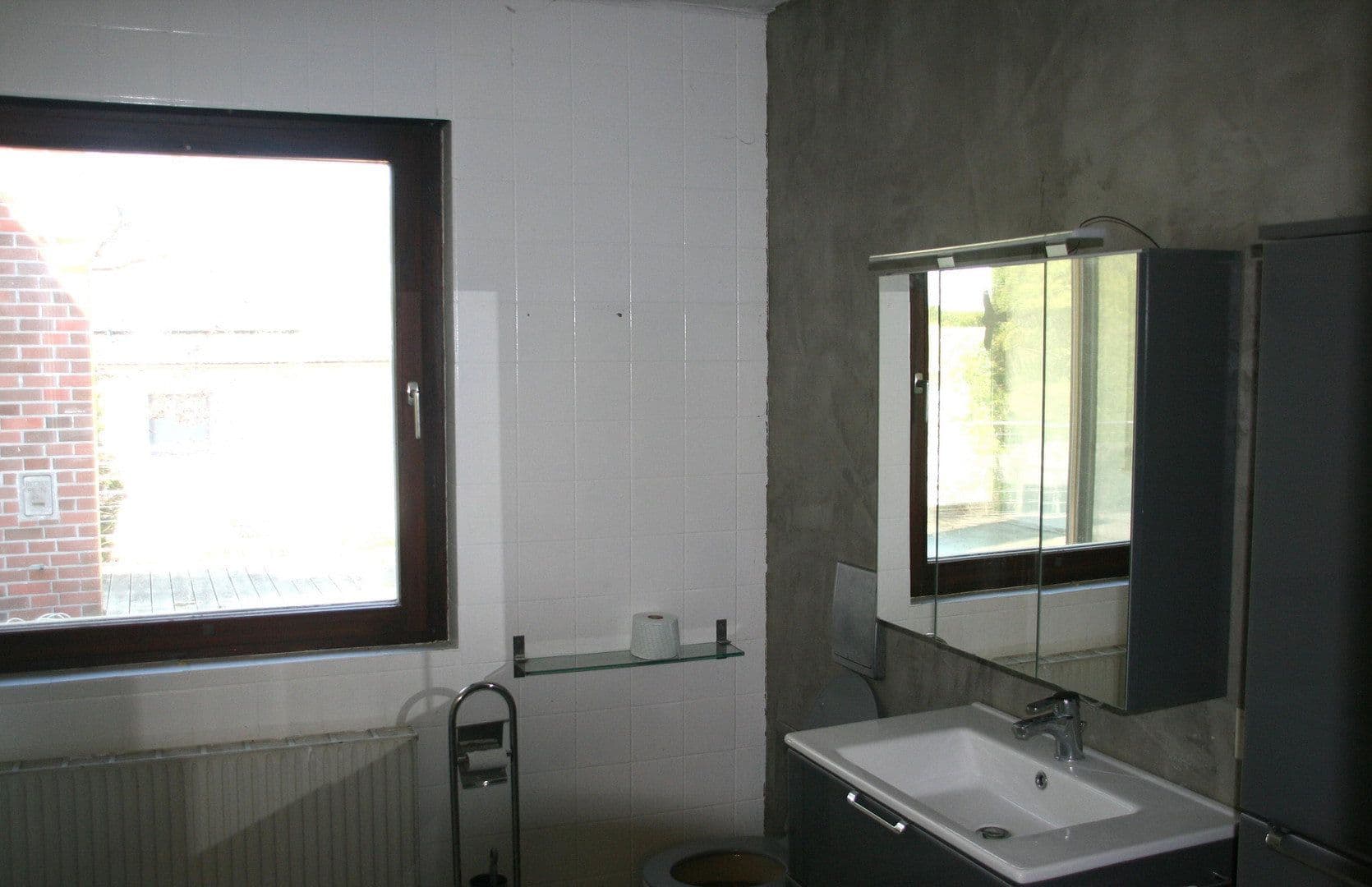 Prodej domu 297 m², pozemek 1.000 m², Laaber, Bavorsko Prodej domu 297 m², pozemek 1.000 m², Laaber, Bavorsko