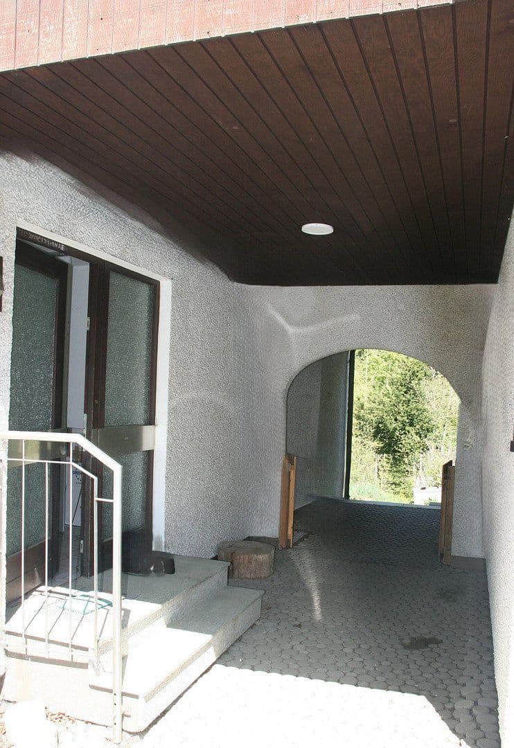 Prodej domu 297 m², pozemek 1.000 m², Laaber, Bavorsko Prodej domu 297 m², pozemek 1.000 m², Laaber, Bavorsko