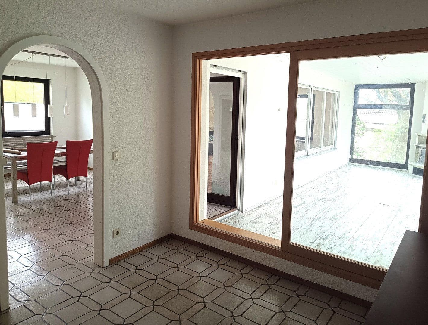Prodej domu 297 m², pozemek 1.000 m², Laaber, Bavorsko Prodej domu 297 m², pozemek 1.000 m², Laaber, Bavorsko