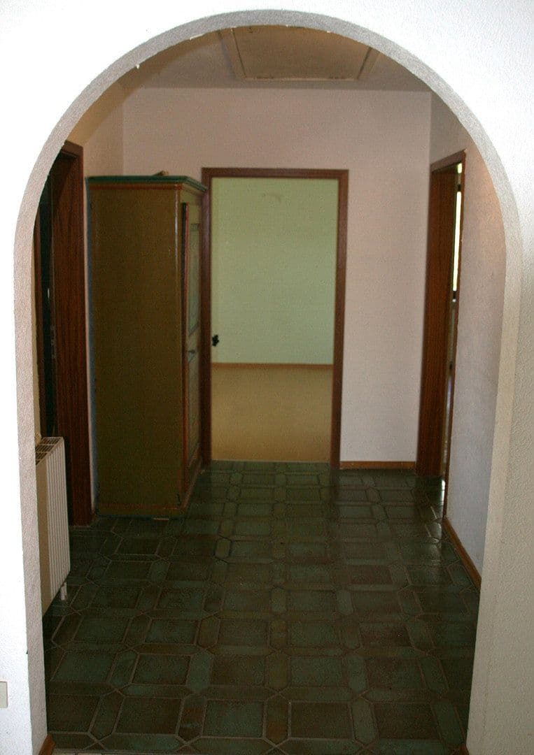 Prodej domu 297 m², pozemek 1.000 m², Laaber, Bavorsko Prodej domu 297 m², pozemek 1.000 m², Laaber, Bavorsko