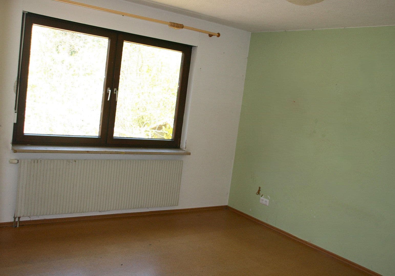 Prodej domu 297 m², pozemek 1.000 m², Laaber, Bavorsko Prodej domu 297 m², pozemek 1.000 m², Laaber, Bavorsko