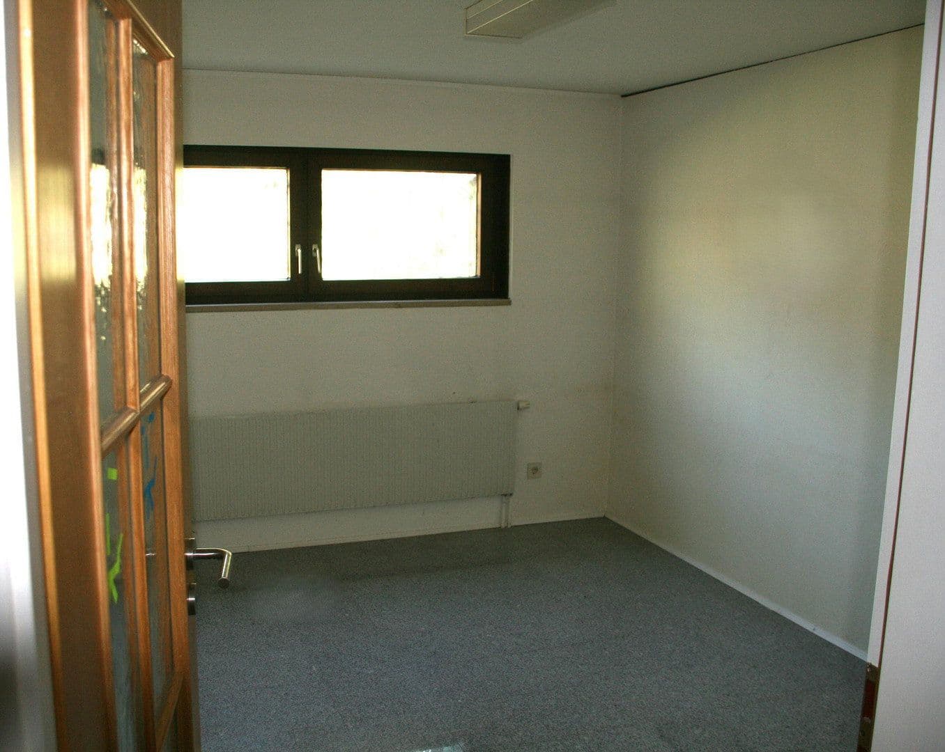 Prodej domu 297 m², pozemek 1.000 m², Laaber, Bavorsko Prodej domu 297 m², pozemek 1.000 m², Laaber, Bavorsko