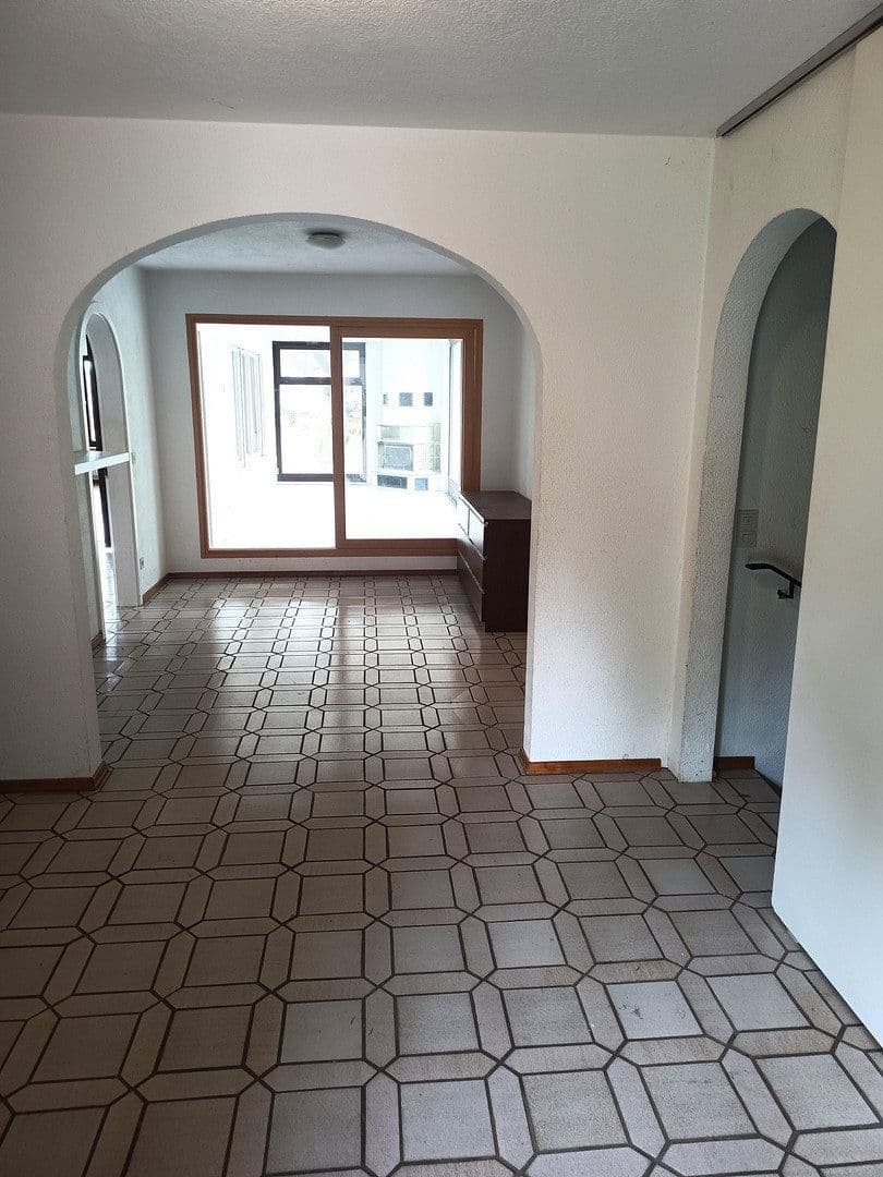 Prodej domu 297 m², pozemek 1.000 m², Laaber, Bavorsko Prodej domu 297 m², pozemek 1.000 m², Laaber, Bavorsko