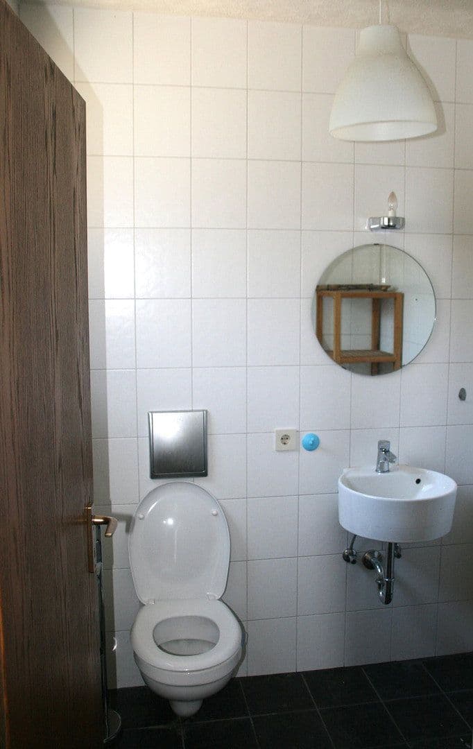 Prodej domu 297 m², pozemek 1.000 m², Laaber, Bavorsko Prodej domu 297 m², pozemek 1.000 m², Laaber, Bavorsko
