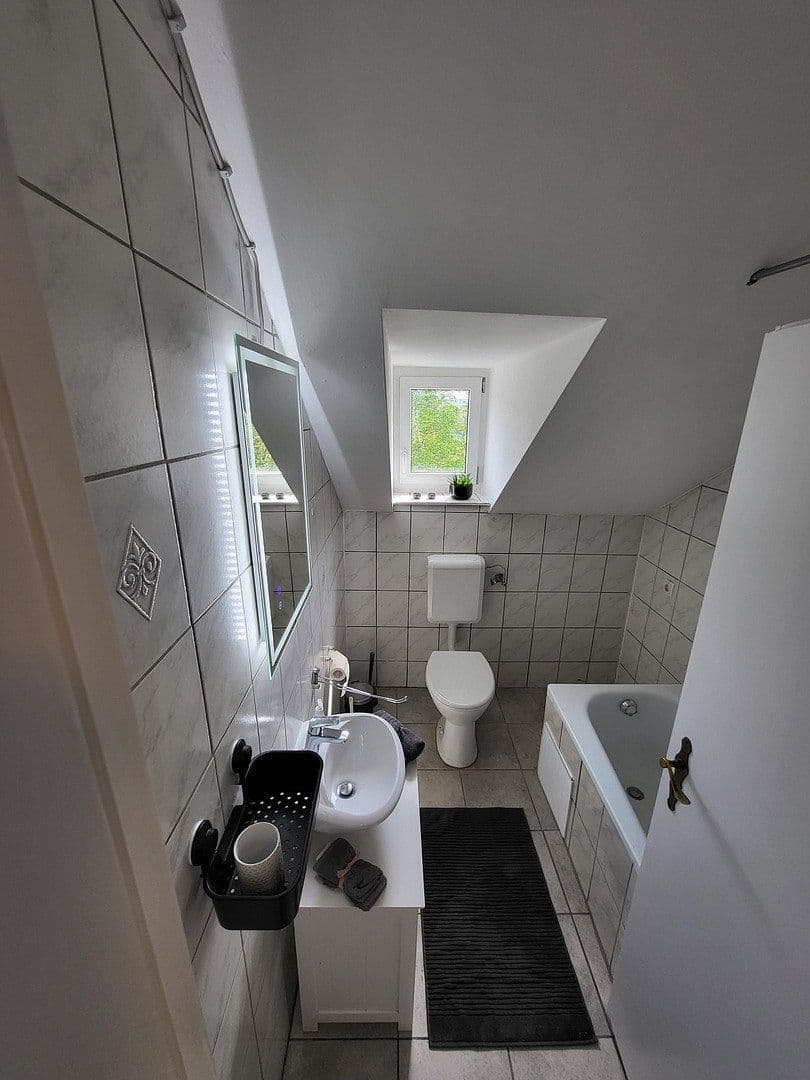Pronájem bytu 2+1 50 m², Oelsnitzer Str. 105, Hof, Bavorsko Pronájem bytu 2+1 50 m², Oelsnitzer Str. 105, Hof, Bavorsko