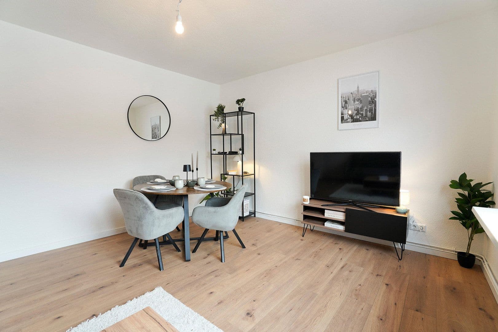 Prodej bytu 2+1 52 m², Föhrenstraße 27, Bremen, Bremen Prodej bytu 2+1 52 m², Föhrenstraße 27, Bremen, Bremen