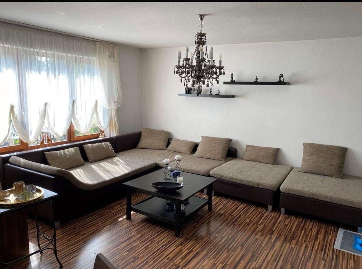 Prodej domu 118 m², pozemek 327 m², Friedberg (Hessen), Hessen Prodej domu 118 m², pozemek 327 m², Friedberg (Hessen), Hessen