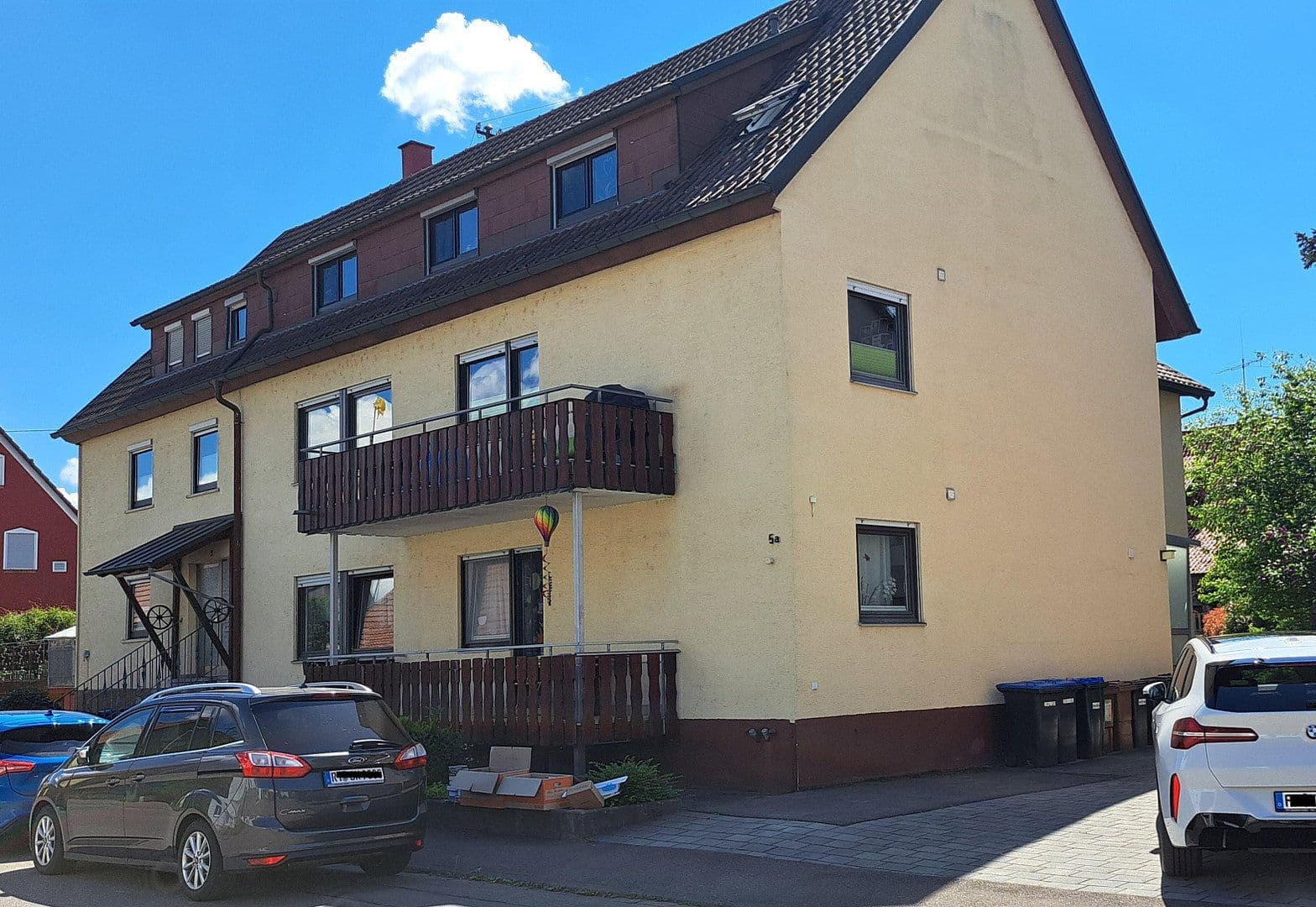 Pronájem bytu 4+1 123 m², Neckartenzlinger Str. 5A, Bempflingen, Bádensko-Württembersko Pronájem bytu 4+1 123 m², Neckartenzlinger Str. 5A, Bempflingen, Bádensko-Württembersko