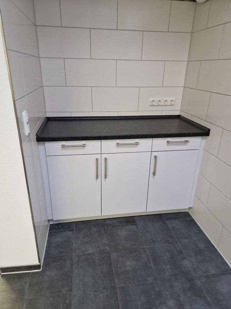 Pronájem kanceláře 107 m², Herzog-Bernd-Str. 2-4, Soltau, Dolní Sasko Pronájem kanceláře 107 m², Herzog-Bernd-Str. 2-4, Soltau, Dolní Sasko
