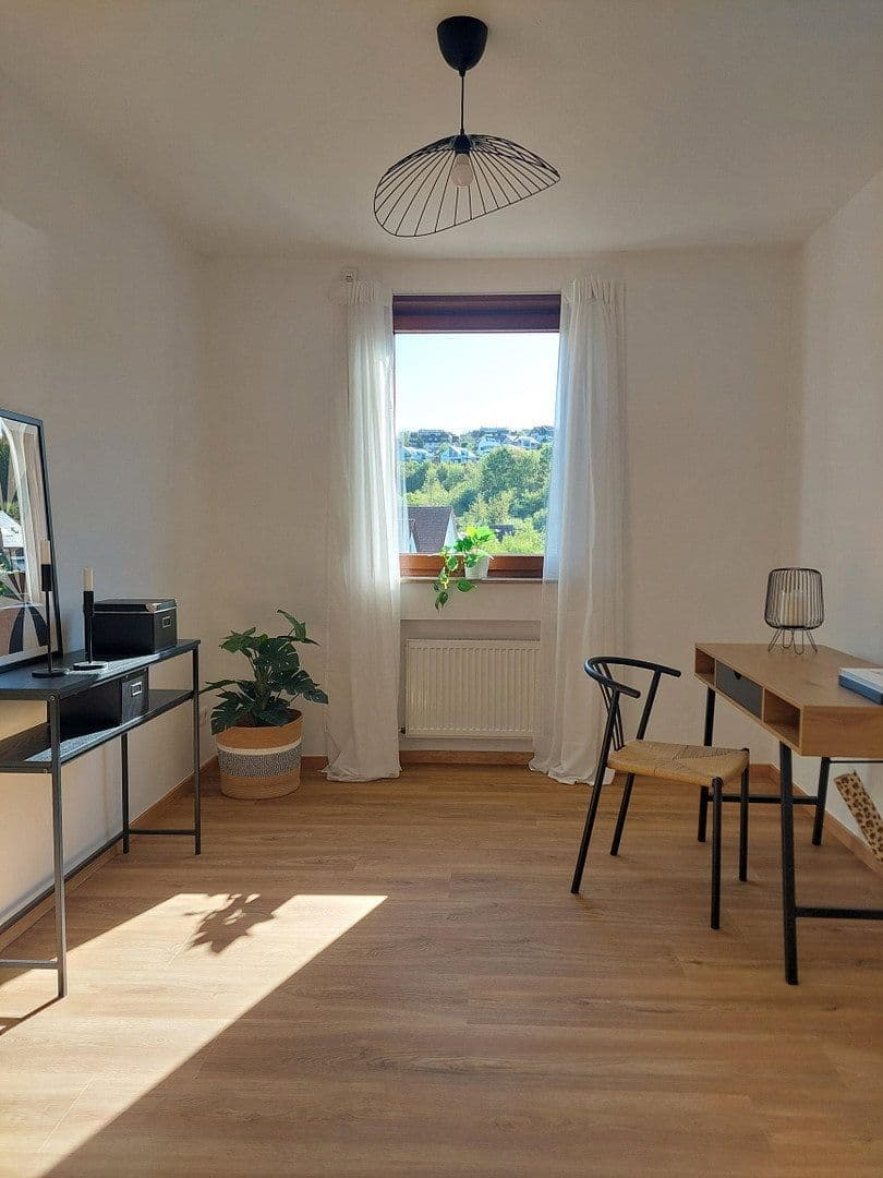 Prodej bytu 4+kk 93 m², Leonberg, Bádensko-Württembersko Prodej bytu 4+kk 93 m², Leonberg, Bádensko-Württembersko