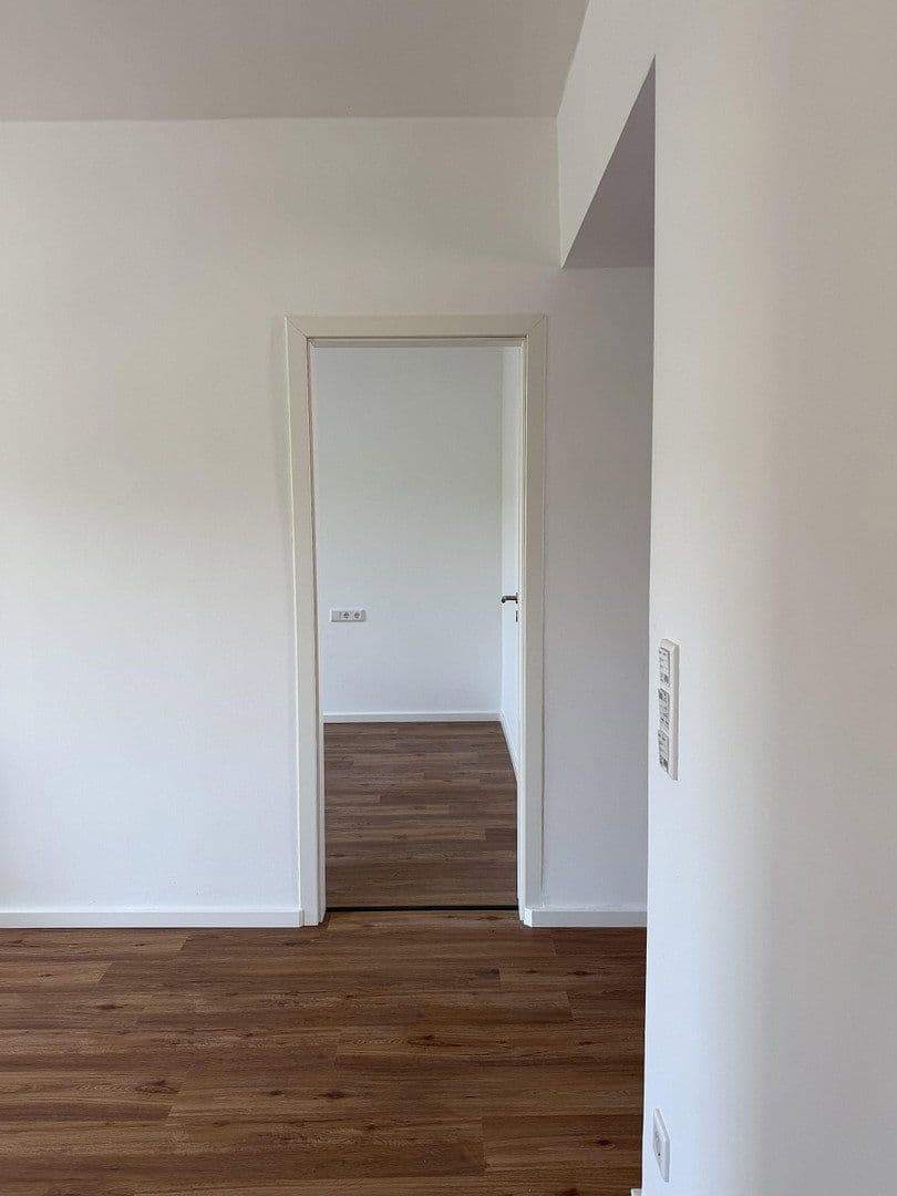 Pronájem bytu 2+1 85 m², Langenfeld (Rheinland), Severní Porýní-Vestfálsko Pronájem bytu 2+1 85 m², Langenfeld (Rheinland), Severní Porýní-Vestfálsko
