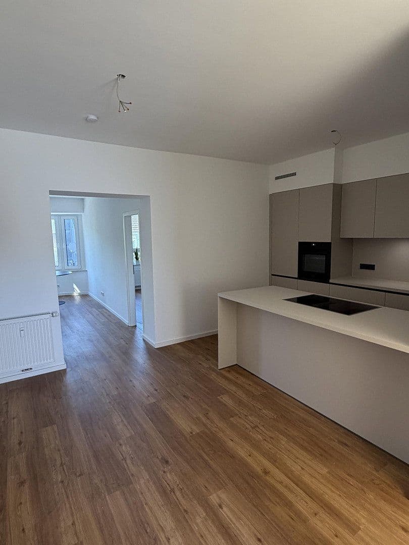 Pronájem bytu 2+1 85 m², Langenfeld (Rheinland), Severní Porýní-Vestfálsko Pronájem bytu 2+1 85 m², Langenfeld (Rheinland), Severní Porýní-Vestfálsko