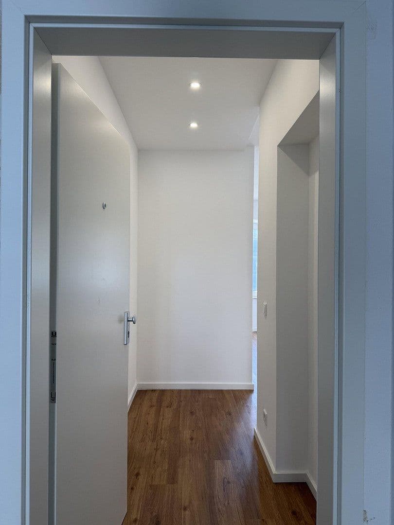 Pronájem bytu 2+1 85 m², Langenfeld (Rheinland), Severní Porýní-Vestfálsko Pronájem bytu 2+1 85 m², Langenfeld (Rheinland), Severní Porýní-Vestfálsko