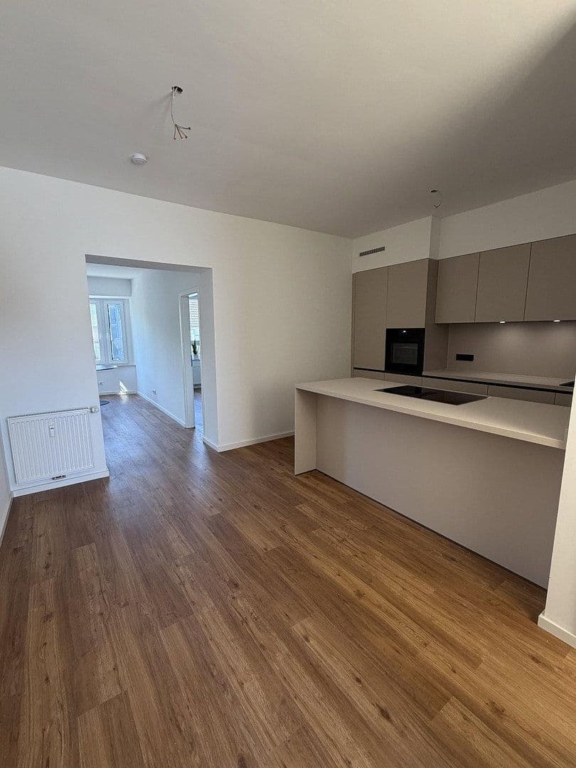 Pronájem bytu 2+1 85 m², Langenfeld (Rheinland), Severní Porýní-Vestfálsko Pronájem bytu 2+1 85 m², Langenfeld (Rheinland), Severní Porýní-Vestfálsko
