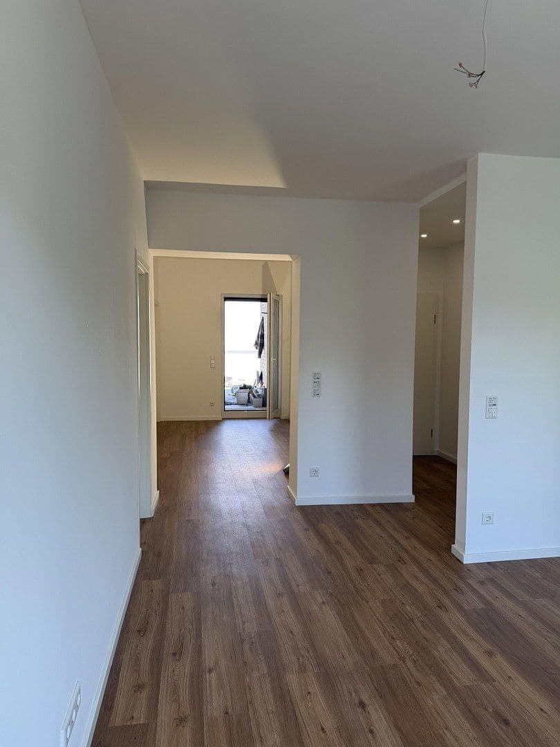 Pronájem bytu 2+1 85 m², Langenfeld (Rheinland), Severní Porýní-Vestfálsko Pronájem bytu 2+1 85 m², Langenfeld (Rheinland), Severní Porýní-Vestfálsko