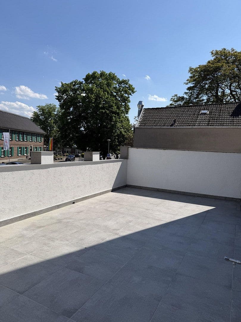 Pronájem bytu 2+1 85 m², Langenfeld (Rheinland), Severní Porýní-Vestfálsko Pronájem bytu 2+1 85 m², Langenfeld (Rheinland), Severní Porýní-Vestfálsko