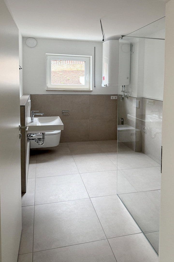 Pronájem bytu 3+1 64 m², An der Schwefelquelle 2, Schwandorf, Bavorsko Pronájem bytu 3+1 64 m², An der Schwefelquelle 2, Schwandorf, Bavorsko