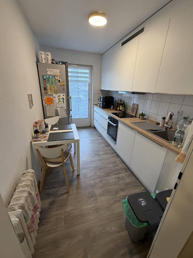Pronájem bytu 3+1 70 m², Konstantinstraße 133, Mönchengladbach, Severní Porýní-Vestfálsko Pronájem bytu 3+1 70 m², Konstantinstraße 133, Mönchengladbach, Severní Porýní-Vestfálsko