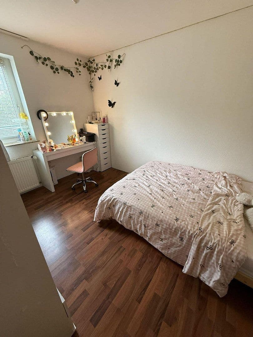 Pronájem bytu 2+1 45 m², Schüttfeldstr. 32, Marl, Severní Porýní-Vestfálsko Pronájem bytu 2+1 45 m², Schüttfeldstr. 32, Marl, Severní Porýní-Vestfálsko