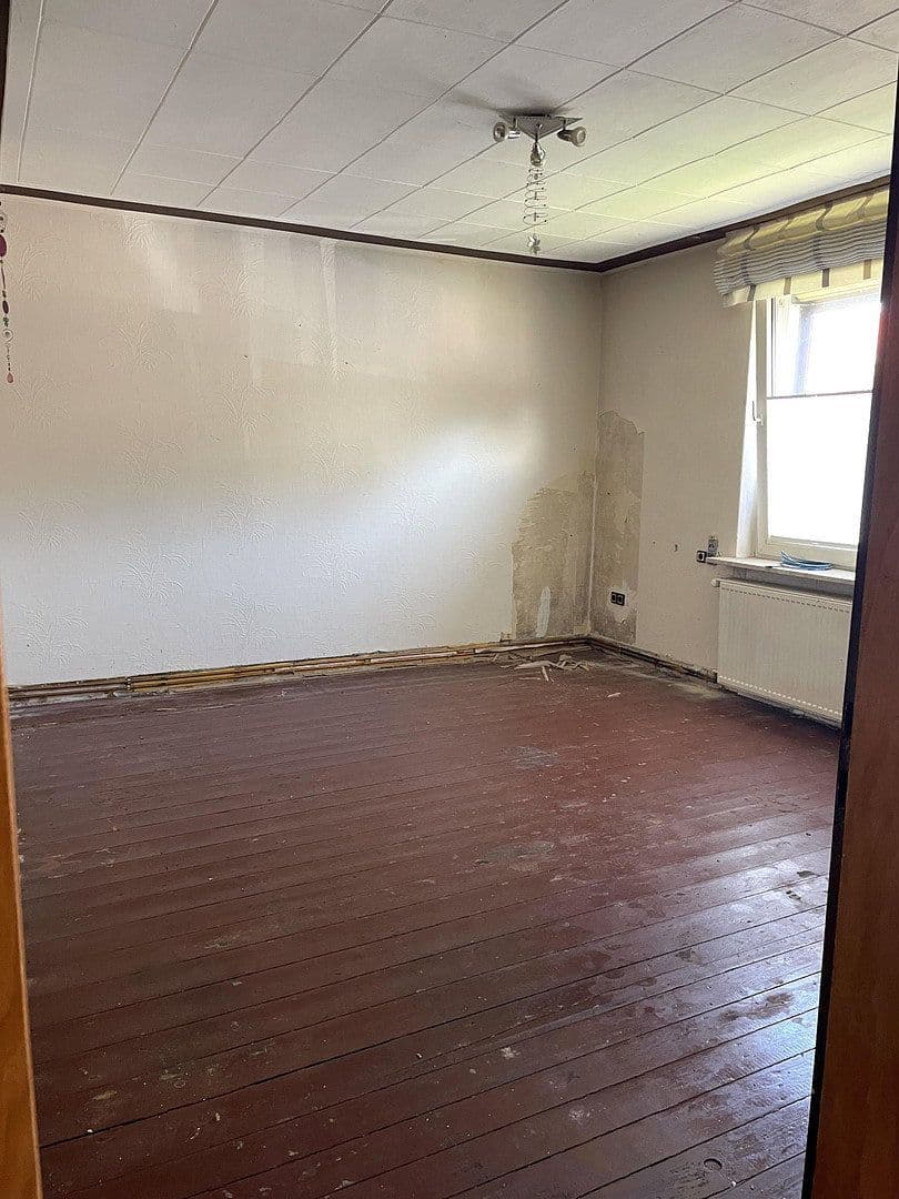 Prodej domu 130 m², pozemek 402 m², An der Schanze 9, Wunstorf, Dolní Sasko Prodej domu 130 m², pozemek 402 m², An der Schanze 9, Wunstorf, Dolní Sasko