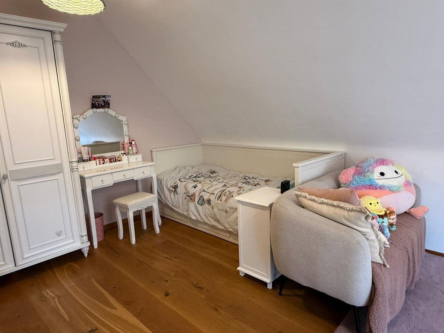Prodej domu 136 m², pozemek 310 m², Krefeld, Severní Porýní-Vestfálsko Prodej domu 136 m², pozemek 310 m², Krefeld, Severní Porýní-Vestfálsko