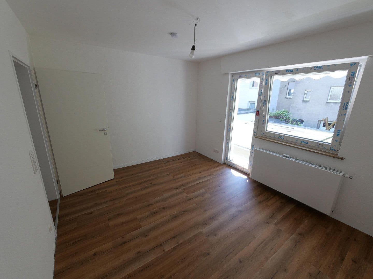 Pronájem bytu 2+1 72 m², Merzenicher Straße 6, Düren, Severní Porýní-Vestfálsko Pronájem bytu 2+1 72 m², Merzenicher Straße 6, Düren, Severní Porýní-Vestfálsko