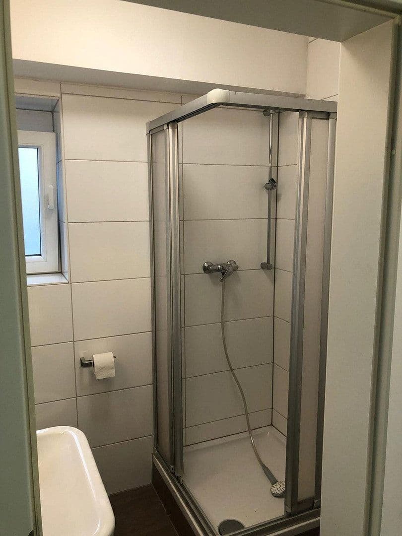 Pronájem bytu 1+1 30 m², Wilhelmstraße 2, Pohlheim, Hessen Pronájem bytu 1+1 30 m², Wilhelmstraße 2, Pohlheim, Hessen