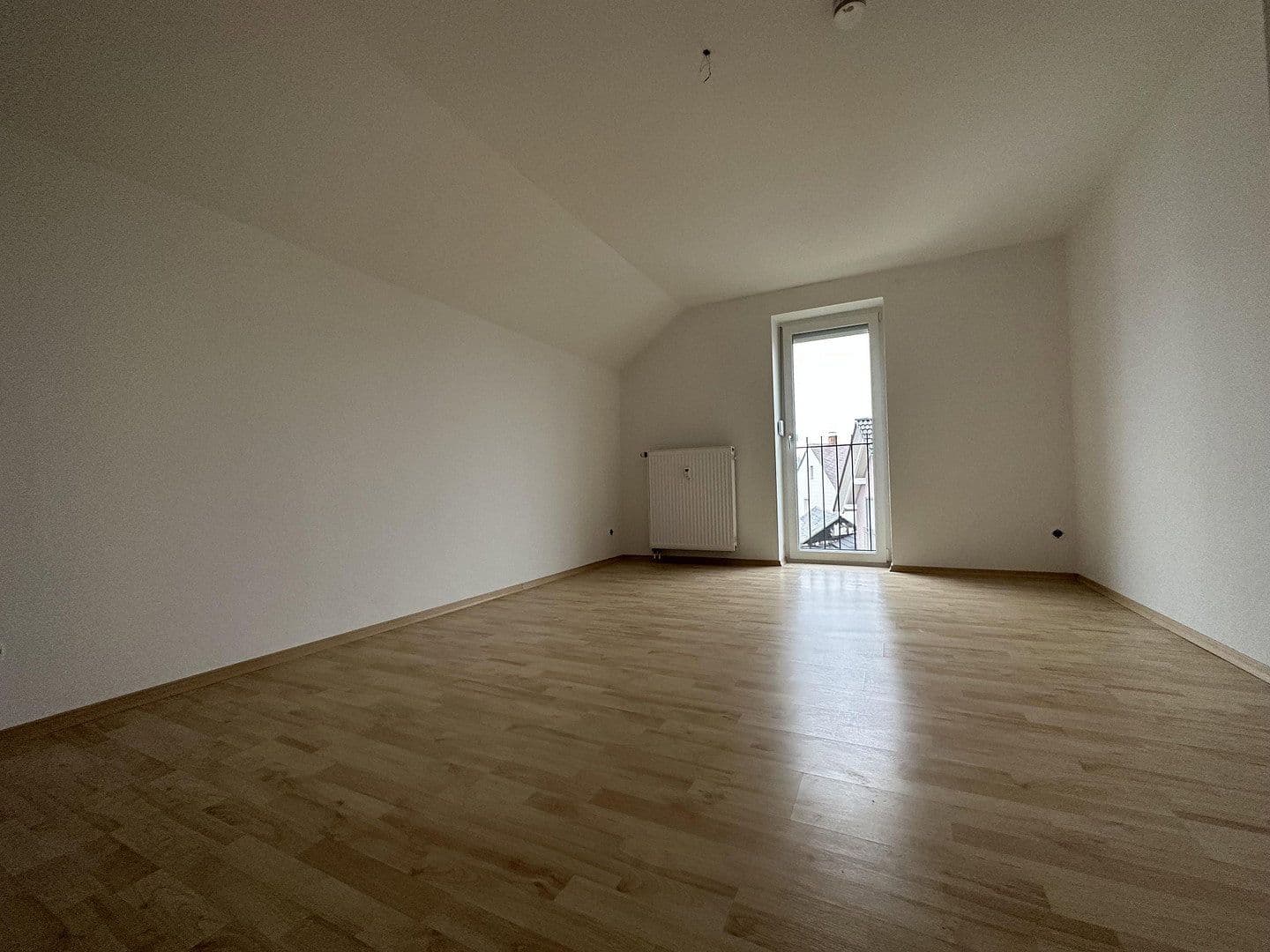 Pronájem bytu 3+1 74 m², Liebigstraße 16a, Waldkraiburg, Bavorsko Pronájem bytu 3+1 74 m², Liebigstraße 16a, Waldkraiburg, Bavorsko